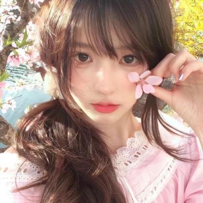 邪恶的蕾丝莉